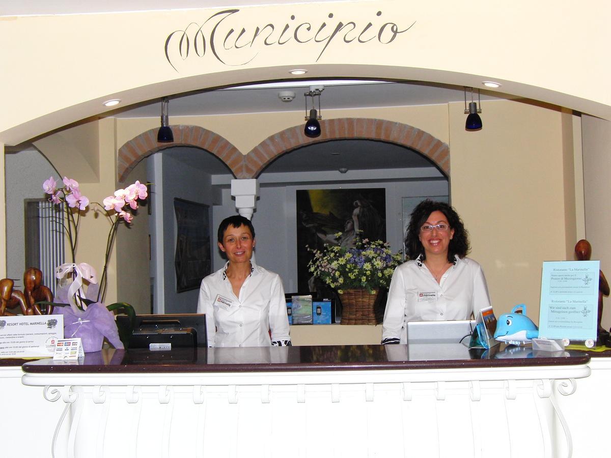 Hotel Resort Marinella ガビッチェ・マーレ エクステリア 写真