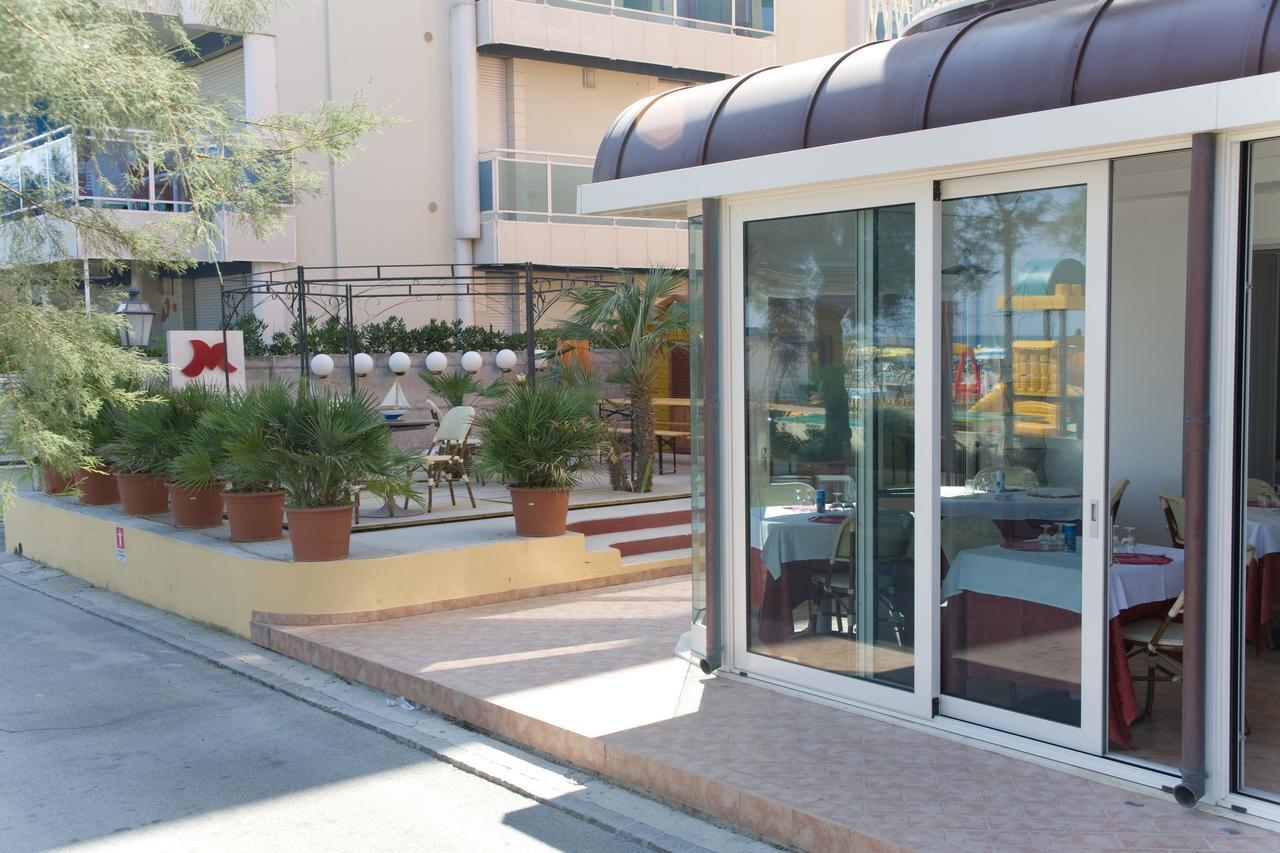Hotel Resort Marinella ガビッチェ・マーレ エクステリア 写真