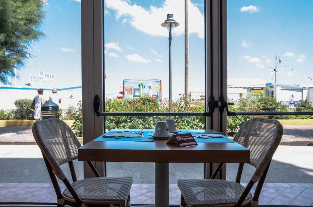 Hotel Resort Marinella ガビッチェ・マーレ エクステリア 写真